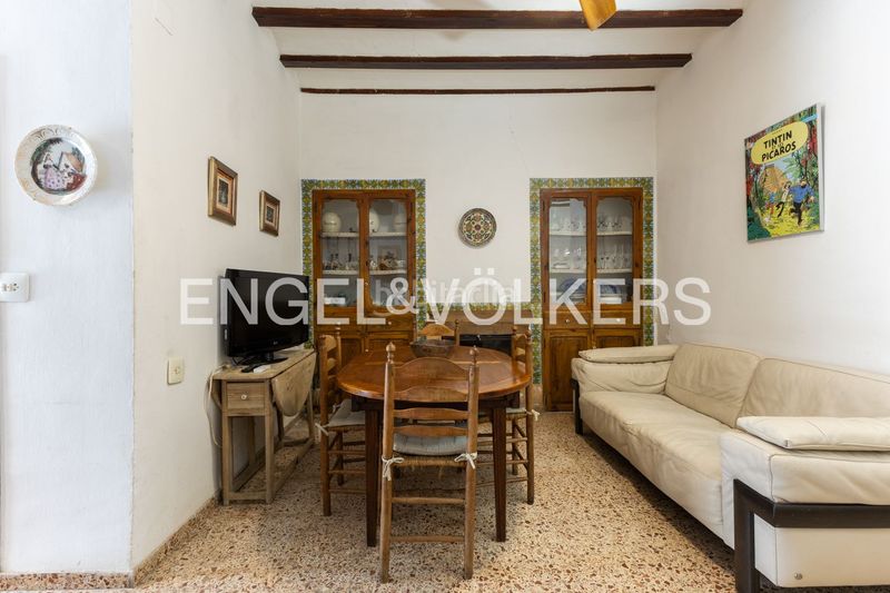 Foto cf284edb-34e8-4af7-be3d-4ec3f27450bf. Casa amb calefacció a Xeraco
