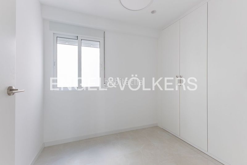 Piso vivienda a estrenar en ruben vela zona de en corts en Valencia - Imagen 21