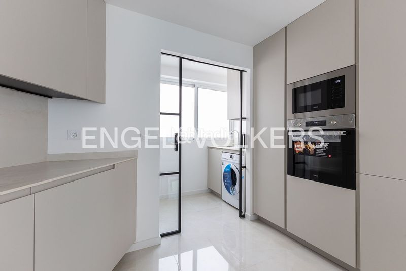 Piso vivienda a estrenar en ruben vela zona de en corts en Valencia - Imagen 12