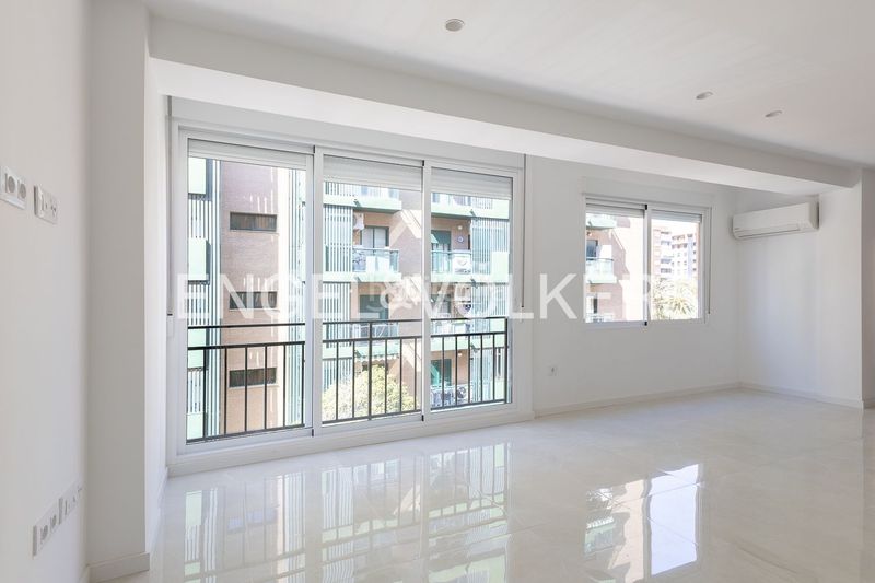 Piso vivienda a estrenar en ruben vela zona de en corts en Valencia - Imagen 13