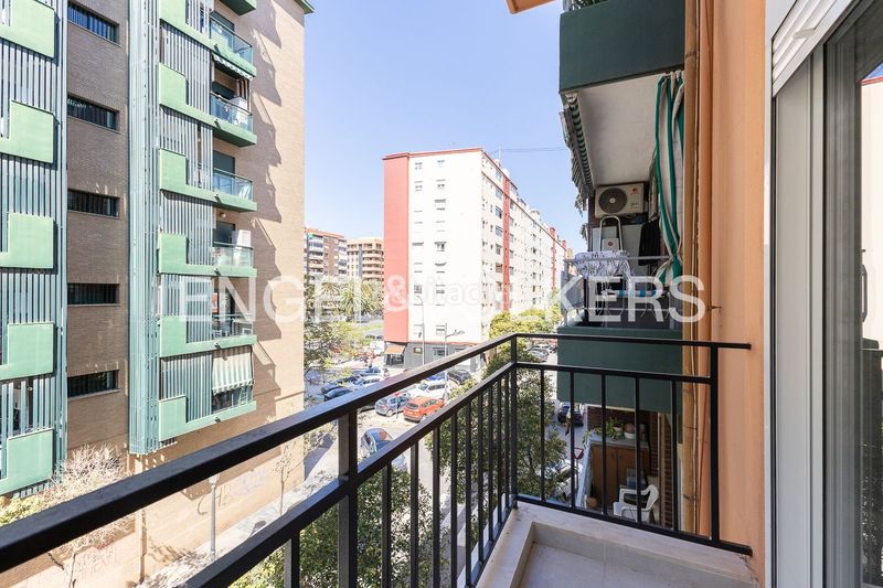 Piso vivienda a estrenar en ruben vela zona de en corts en Valencia - Imagen 25
