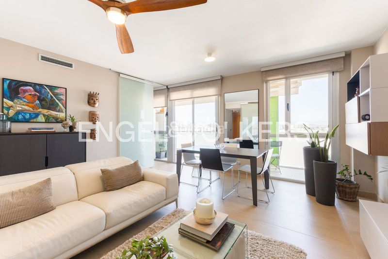 Foto a7ba3d4f-7fc7-42bf-8d74-d3c00a66070e. Pis amb calefacció piscina a Casco Urbano Vinaròs