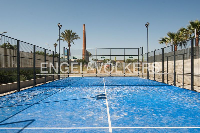 Foto bbeaad80-ab63-42de-8e09-c01356f19b6d. Pis amb calefacció piscina a Casco Urbano Vinaròs