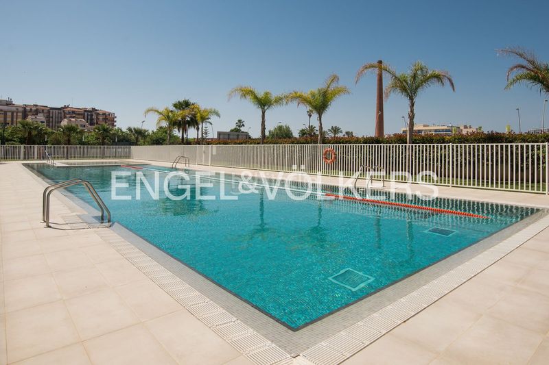 Foto d5904080-f6bd-4526-a292-163ec3b660ed. Pis amb calefacció piscina a Casco Urbano Vinaròs