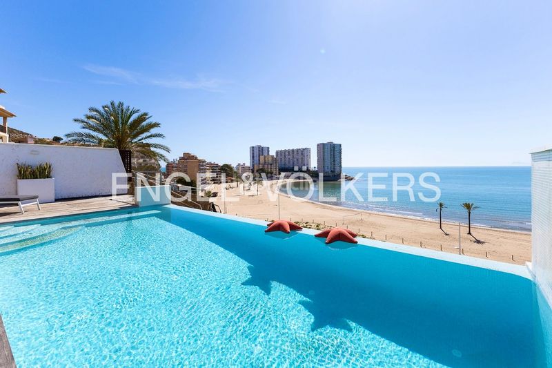 Foto a1bd41a6-001a-486d-888e-8bb8892a71a2. Lloguer casa amb calefacció aparcament piscina a Cullera