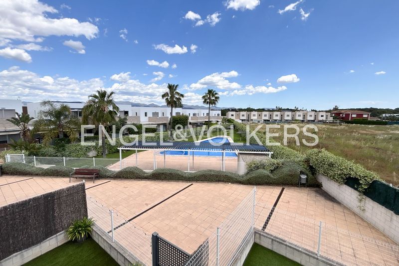 Foto 62460f5e-0c03-43de-ad25-5362b1c0f7ed. Lloguer casa amb calefacció aparcament piscina a Bétera