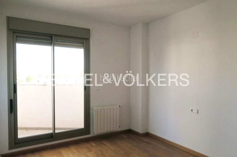 Foto abe134f4-4c84-404c-9e5c-008e26690d66. Lloguer casa amb calefacció aparcament piscina a Bétera