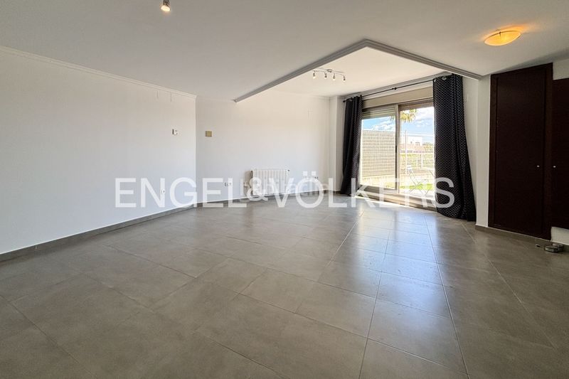 Foto cfb5525e-0101-4bec-b11c-aff91ef1dd11. Lloguer casa amb calefacció aparcament piscina a Bétera