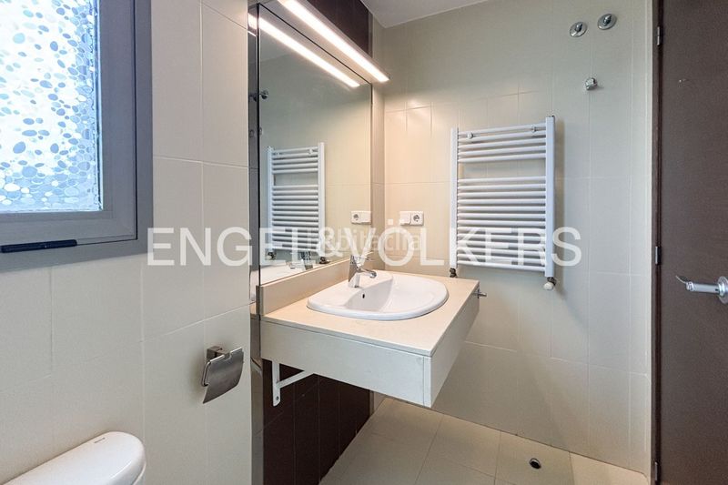 Foto eb614653-bd9e-4568-8818-fe6dcbd2d6a3. Lloguer casa amb calefacció aparcament piscina a Bétera