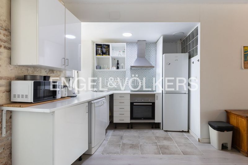 Foto 27ade055-3d0c-4d0a-b314-466fb07f7c55. Pis amb calefacció a El Botànic Valencia