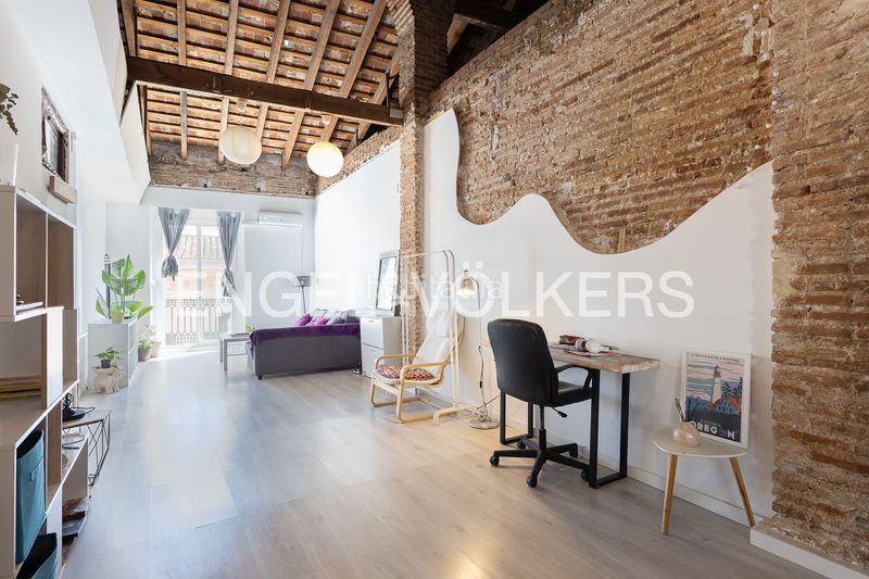 Foto 37027e37-b8cd-4f1c-8ba0-62ba9cfea119. Pis amb calefacció a El Botànic Valencia