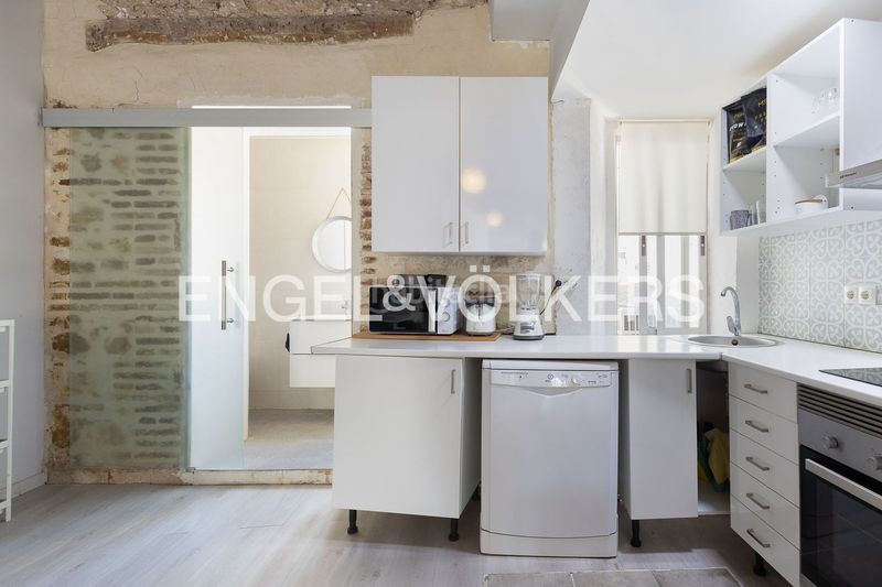 Foto b2fad974-dbb5-41a9-9bf6-7e82694702b2. Pis amb calefacció a El Botànic Valencia