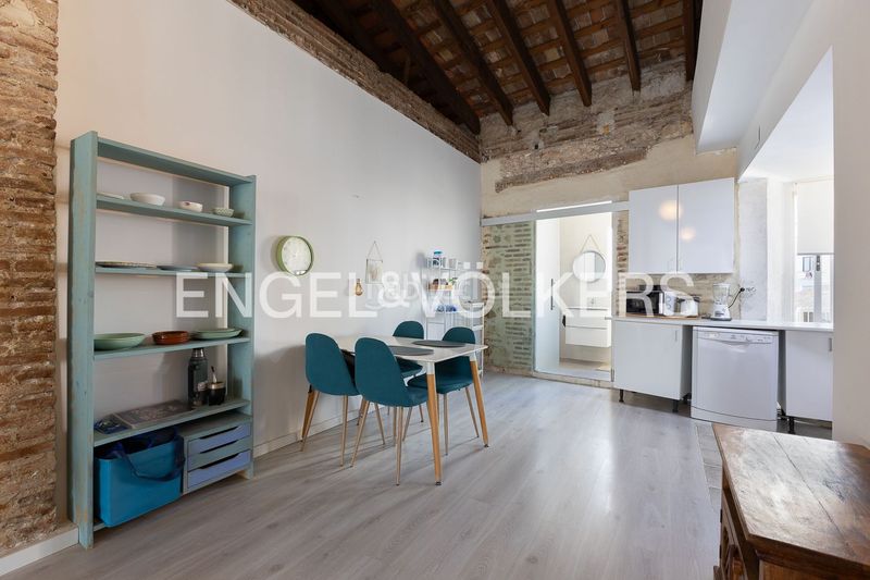 Foto e39c4533-c345-4516-987f-c160a0a307b5. Pis amb calefacció a El Botànic Valencia