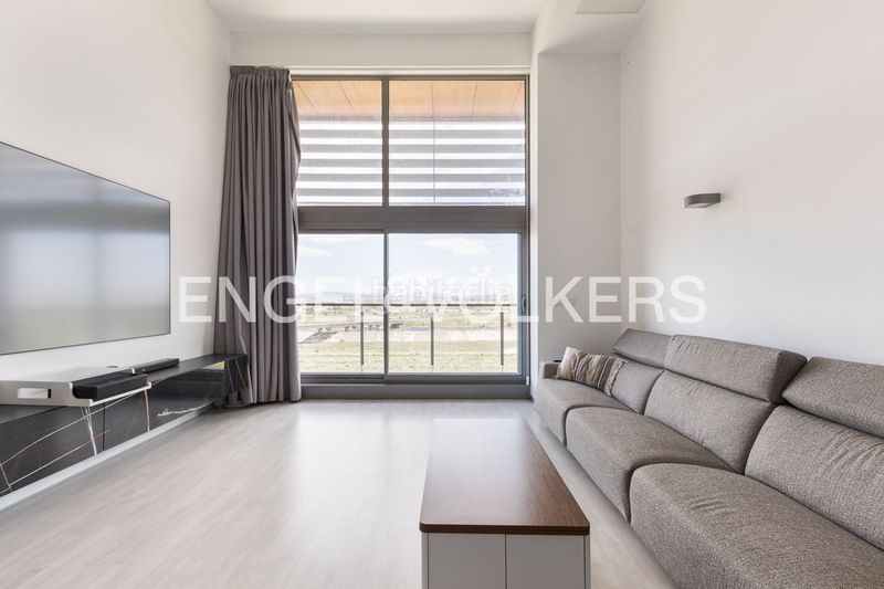 Foto 4d399062-4790-4393-a717-8724eac95436. Loft amb calefacció a Barrio de la Luz Xirivella