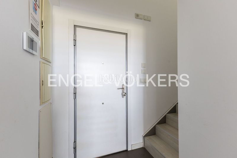 Foto b5b16fea-2eb3-4cd2-a80f-f3d21b9291d0. Loft amb calefacció a Barrio de la Luz Xirivella