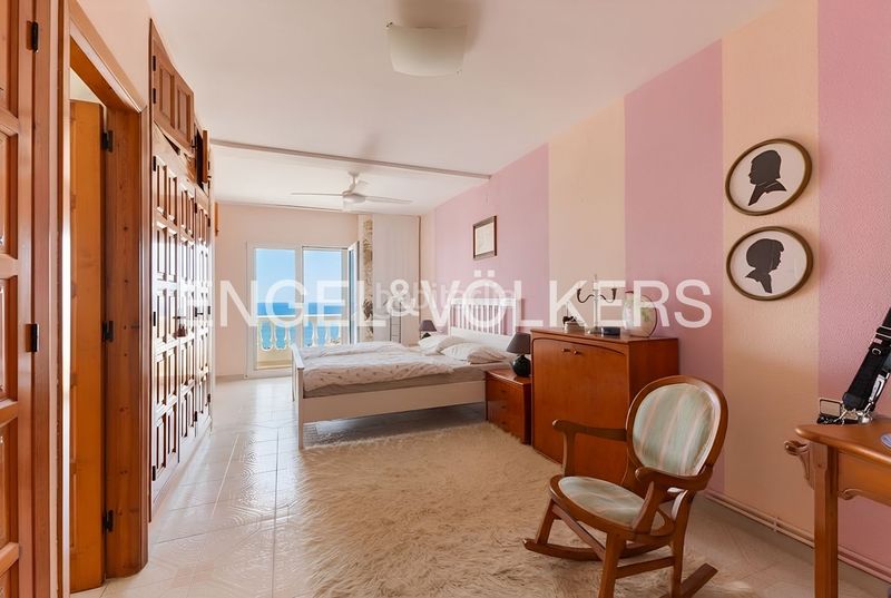 Foto 543d1e95-4109-4285-9515-b6a09bc20b10. Casa amb calefacció aparcament piscina a Alcossebre