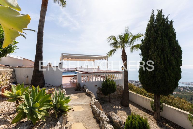 Foto c435aa45-76a7-4be7-be75-5e6e127e096e. Casa amb calefacció aparcament piscina a Alcossebre