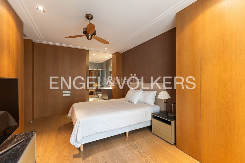 Foto 0e0eddf5-75ad-4554-9c27-d1797e51cdbd. Pis amb calefacció aparcament a Sant Francesc Valencia