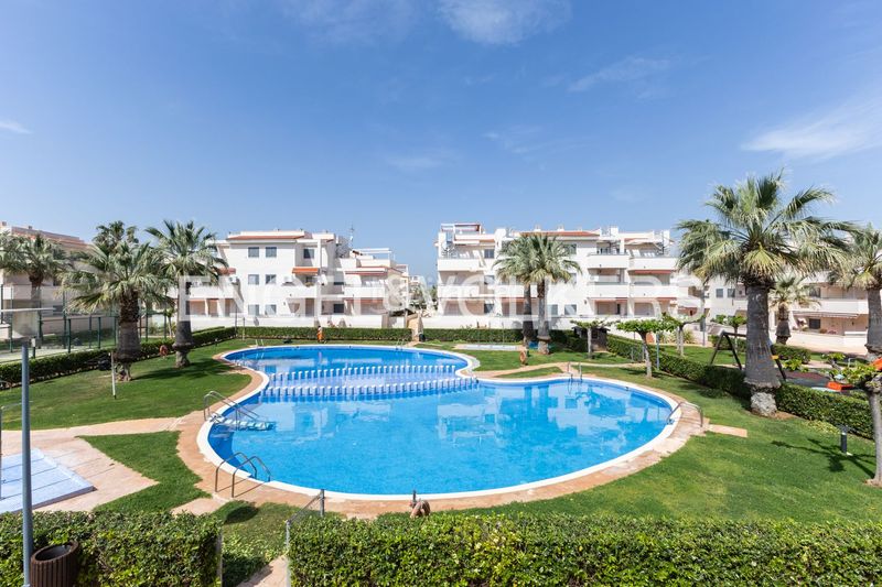 Foto bb4ea180-ee3e-409a-8e54-a053e3f3d434. Pis amb calefacció aparcament piscina a Alcossebre