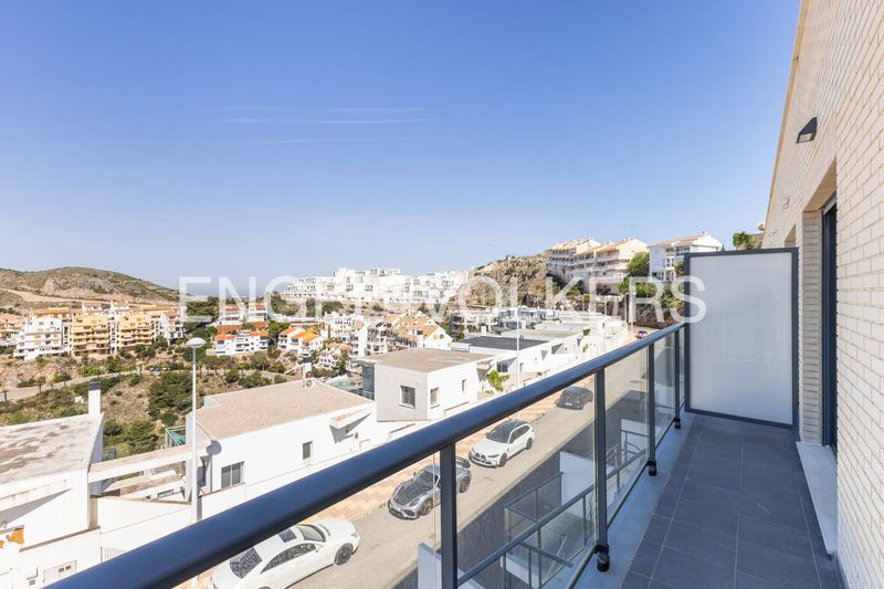 Foto 34cd6f53-1ce3-477c-b028-cf2d8a48f7db. Casa amb calefacció aparcament piscina a El Faro Cullera