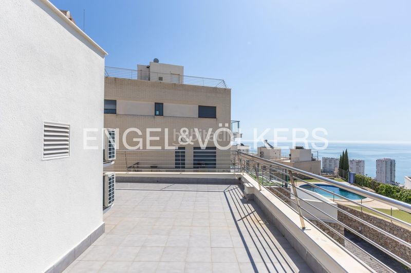 Foto 3c7a44ba-15a4-46ee-a51a-88baeaf64535. Casa amb calefacció aparcament piscina a El Faro Cullera