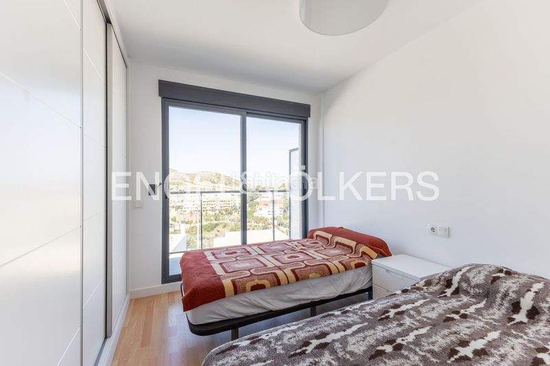 Foto 48c34cbc-9456-47c9-aa91-7e314f672fec. Casa amb calefacció aparcament piscina a El Faro Cullera