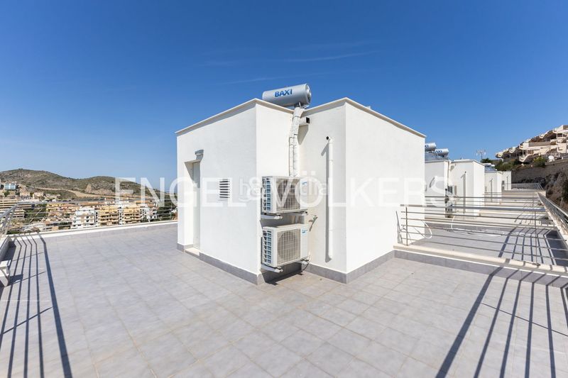 Foto 7a3ae169-84a7-4e02-b769-a8fbf9590c61. Casa amb calefacció aparcament piscina a El Faro Cullera