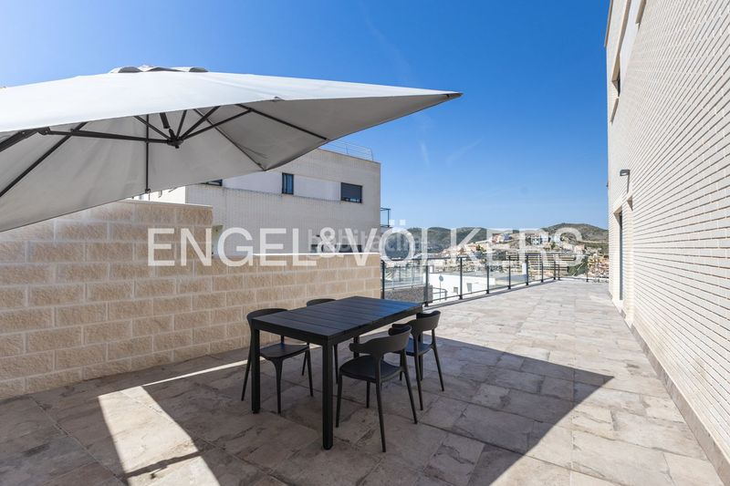 Foto 93590c58-f537-4033-a15e-5ecd368acb2a. Casa amb calefacció aparcament piscina a El Faro Cullera