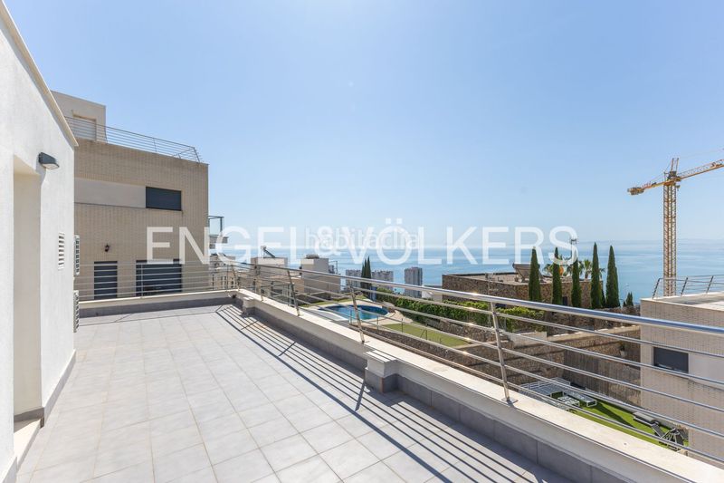 Foto ad97ceab-6fec-43f8-960c-8d34d346f2a3. Casa amb calefacció aparcament piscina a El Faro Cullera