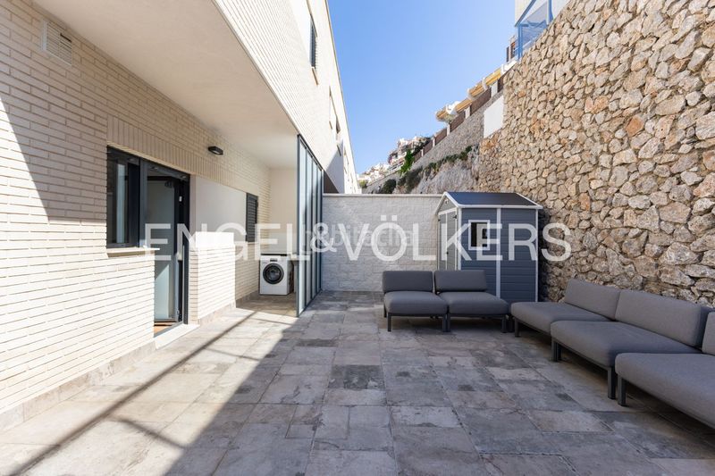 Foto bacae4b0-2e20-4e4a-a858-404a2a87bf3e. Casa amb calefacció aparcament piscina a El Faro Cullera