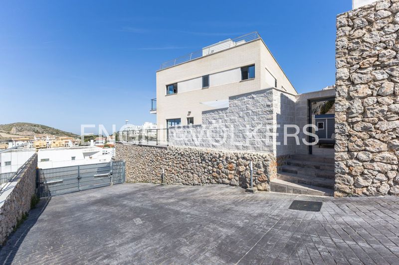 Foto e82c4cd1-1130-4a39-8982-fefae854c00a. Casa amb calefacció aparcament piscina a El Faro Cullera