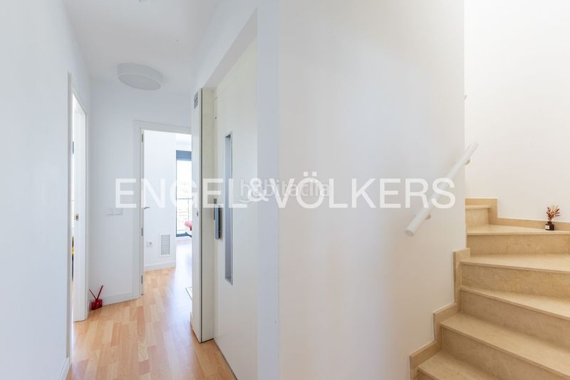 Foto f213c3b6-c76c-4c57-9130-21a54abdcad9. Casa amb calefacció aparcament piscina a El Faro Cullera