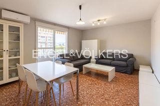 Location Appartement  Carrer níquel. Vivienda en puerto de sagunto de 3 habitaciones, 2 baños, terraz