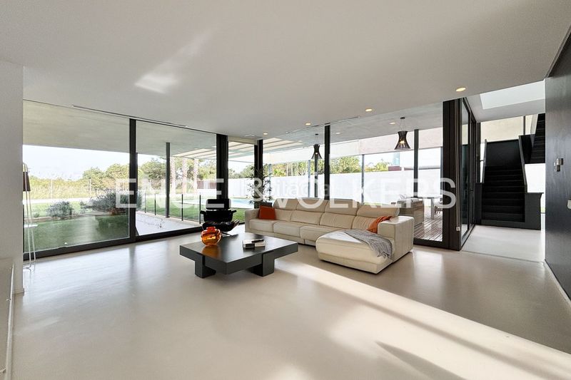 Foto 2da6f8a5-0c4c-47ab-bd51-cc2ff45aad28. Lloguer casa amb calefacció aparcament piscina a Bétera