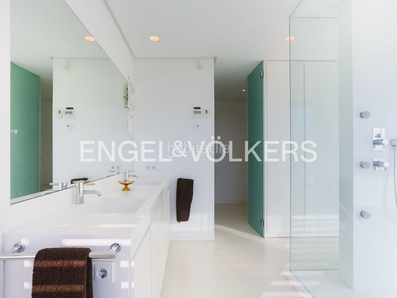 Foto 43761524-5884-4ec2-a099-e2cad1f3fb32. Lloguer casa amb calefacció aparcament piscina a Bétera