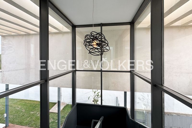 Foto 7ec2d4a2-50dc-45ed-bdb0-9f3e92a87cc2. Lloguer casa amb calefacció aparcament piscina a Bétera