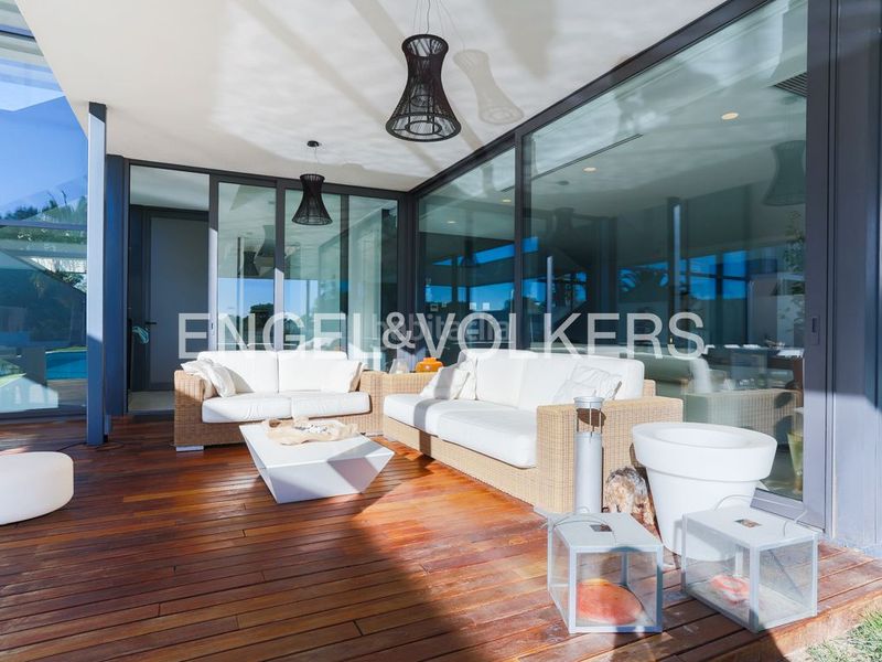 Foto f4d6e52e-3dce-483e-b5a8-24cbc37bf6bf. Lloguer casa amb calefacció aparcament piscina a Bétera