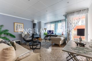 Pis a Puerto. Apartamento en casco urbano ,benicarló a 200 m escasos del mar.