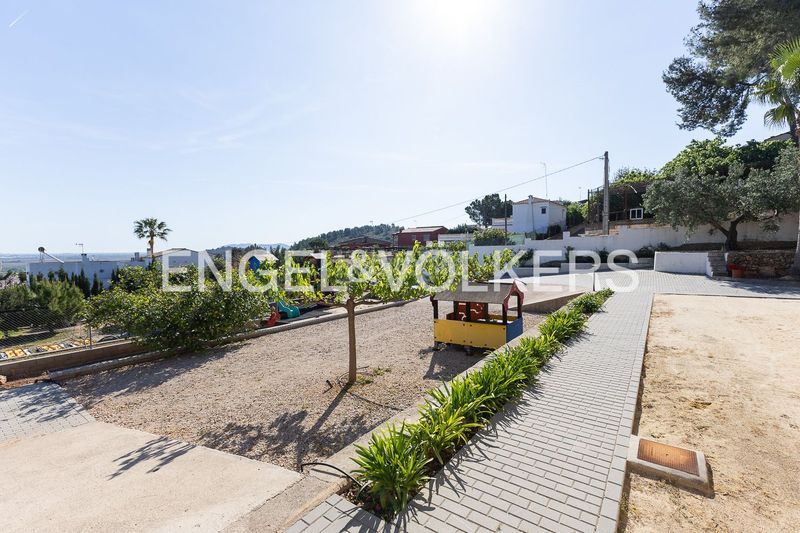 Foto 4e3cfcc5-8c80-47d3-a73e-3a4d94e527f9. Lloguer casa amb calefacció piscina a Corbera