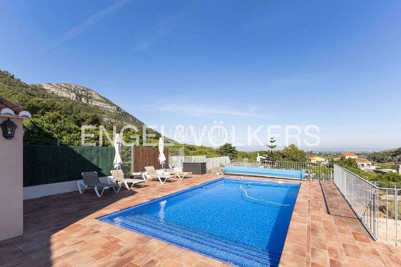 Foto a4e77993-785b-42f5-8ec8-8417f52ad435. Lloguer casa amb calefacció piscina a Corbera
