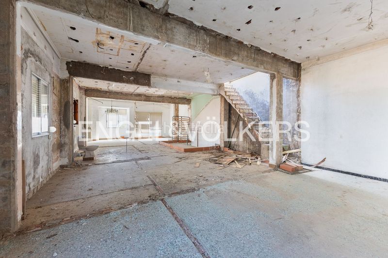 Foto 1deae0ac-5b58-47a5-9fd4-410c6e958414. Casa amb calefacció aparcament piscina a Pinedo Valencia