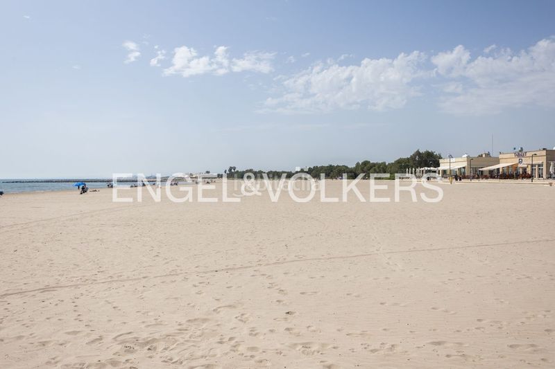 Foto 55974e32-d8a4-4334-8434-267fa5bcc116. Casa amb calefacció aparcament piscina a Pinedo Valencia