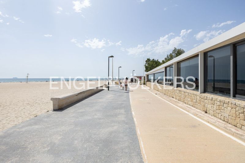 Foto 5eed028d-3cc1-48fa-9955-ac41dbb97b5b. Casa amb calefacció aparcament piscina a Pinedo Valencia