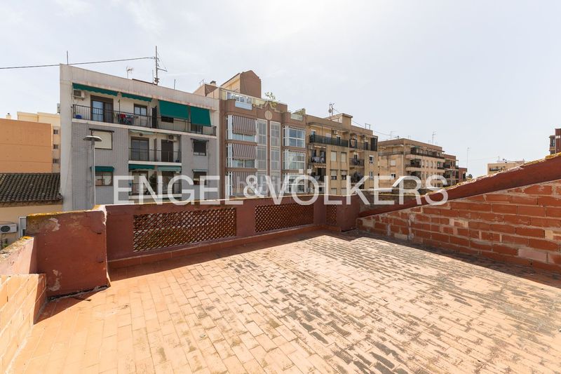 Foto 6a5da3c7-0960-4e43-a8a4-3bdcec35a09c. Casa amb calefacció aparcament piscina a Pinedo Valencia