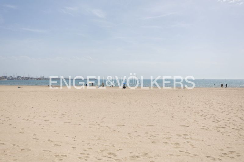 Foto 7ad6743e-1d5f-4cd0-89b7-7757499a33b5. Casa amb calefacció aparcament piscina a Pinedo Valencia