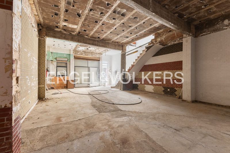 Foto c33d36a8-0df8-44d0-94d3-ea5f9469d628. Casa amb calefacció aparcament piscina a Pinedo Valencia