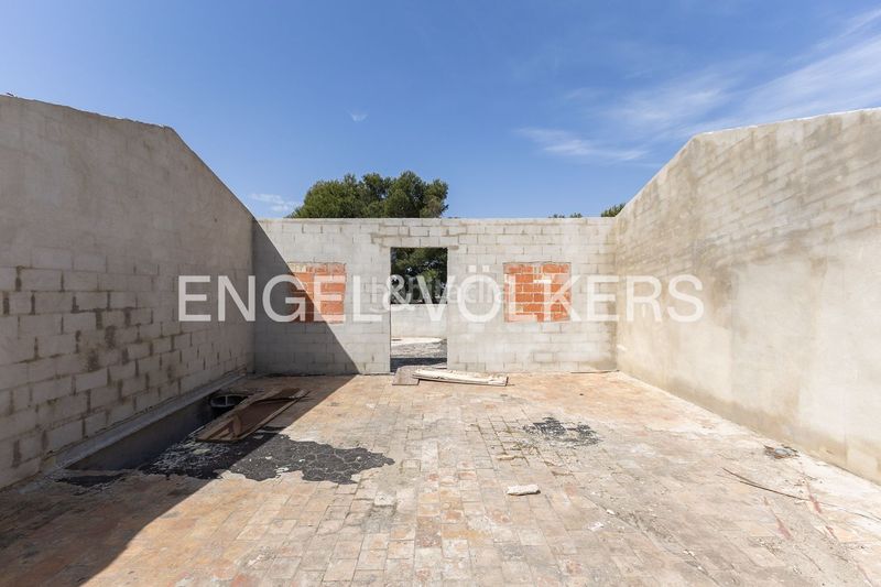 Foto f1feb4c3-0ae1-45f0-8c78-f5174e3b95e3. Casa amb calefacció aparcament piscina a Pinedo Valencia