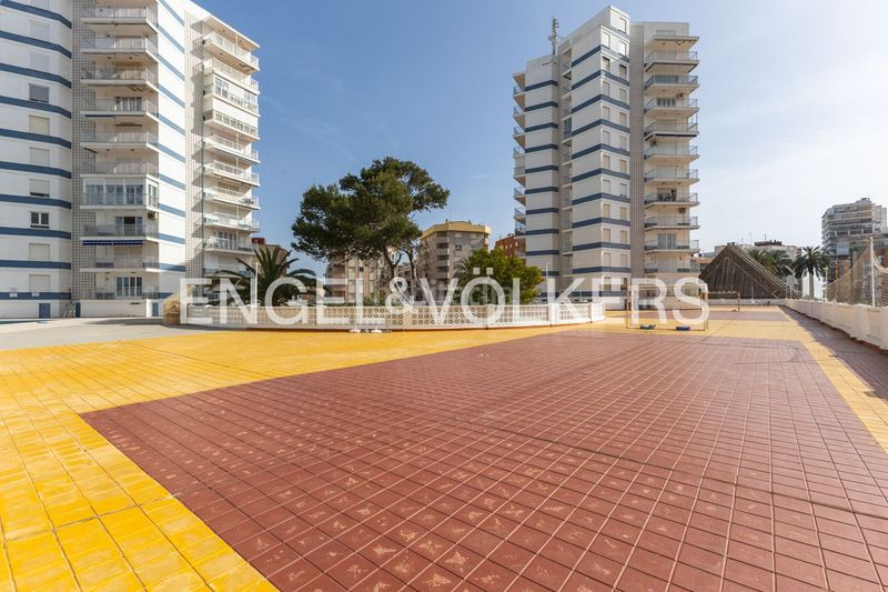 Foto ae0eec8a-25eb-4dad-b587-ca959f688046. Pis amb calefacció aparcament piscina a El Perelló Sueca