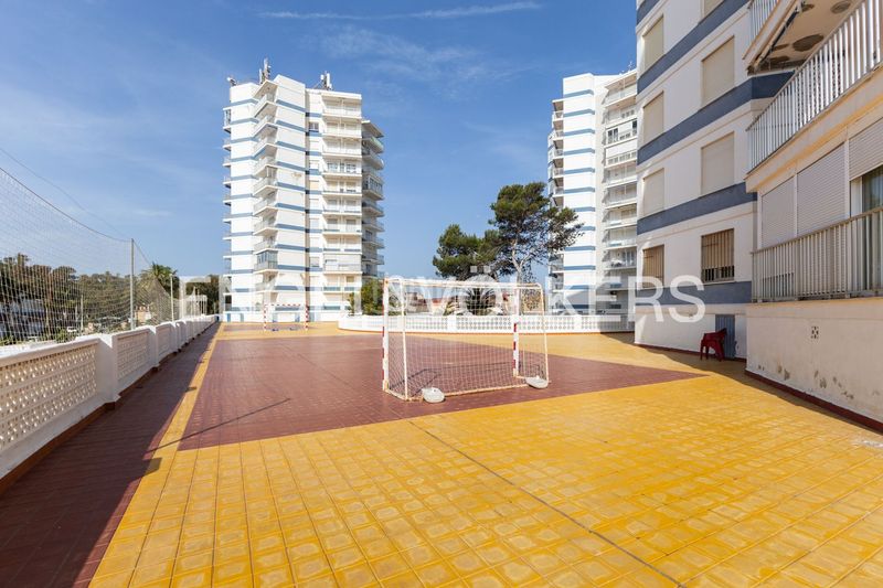 Foto df6c360b-5179-413b-8e0d-70ae64829b01. Pis amb calefacció aparcament piscina a El Perelló Sueca