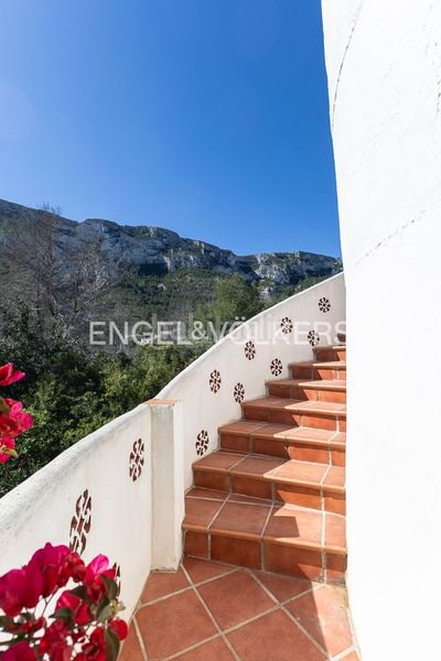 Foto 7f3482c0-7277-4236-ab04-7b7c87c49d56. Casa amb calefacció aparcament piscina a El Montgó Dénia